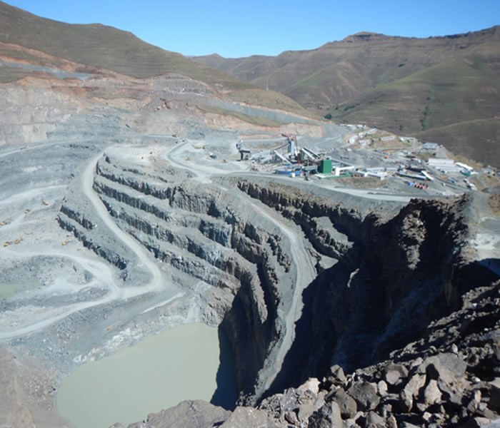 View of Kao Main Pipe pit during current full production, 2019. 